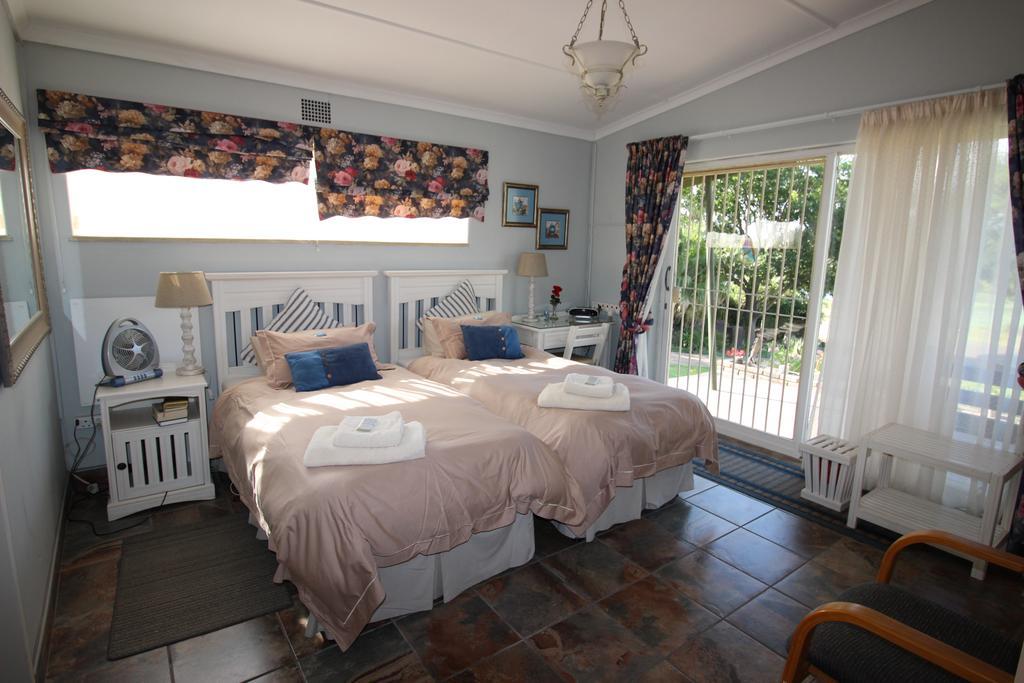 Waterfront Guest House Carolina Exterior photo